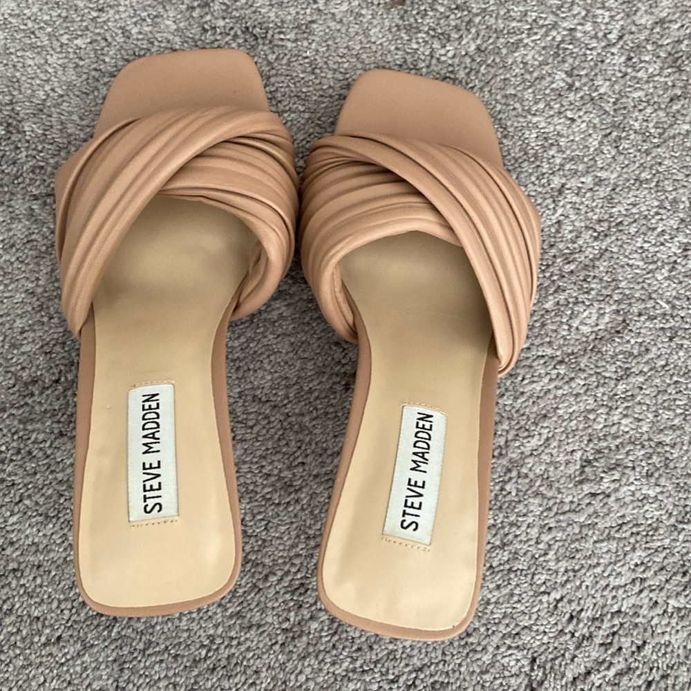 Steve Madden mule heels